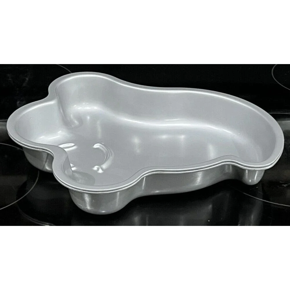 Ghost Cake Pan Mold Halloween Holiday 3D Baking Nonstick Metal Bakers Secret 12